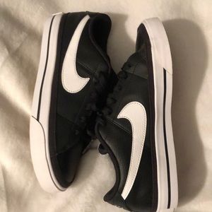 nike court legacy